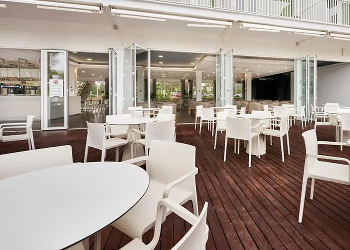 Globales Hotel Cala Blanca (Menorca)