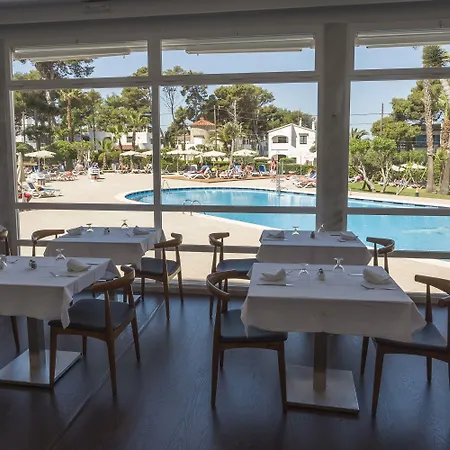 Globales Hotel 4*