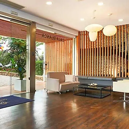 Globales Hotel 4*